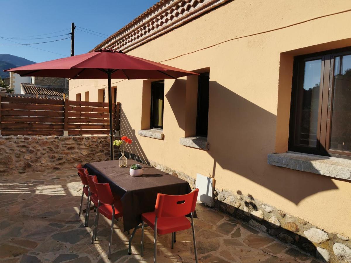 Casitas Pinilla Del Valle Esterno foto
