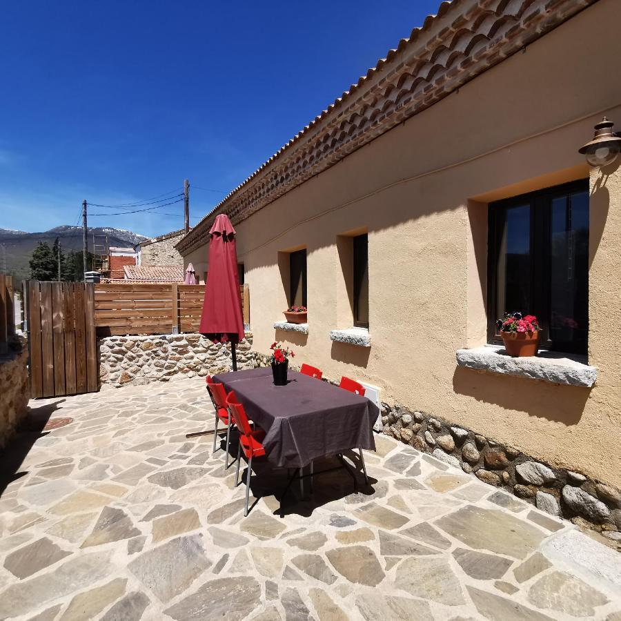 Casitas Pinilla Del Valle Esterno foto